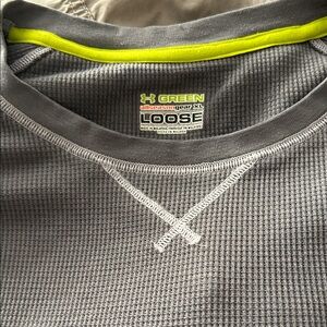 Under Armour Men's Gray Crewneck Sweater